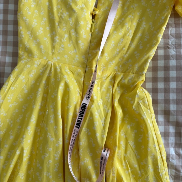 House of CB Yellow Puff-Sleeve Maxi Dress with Front Slit - Picture 6 of 6